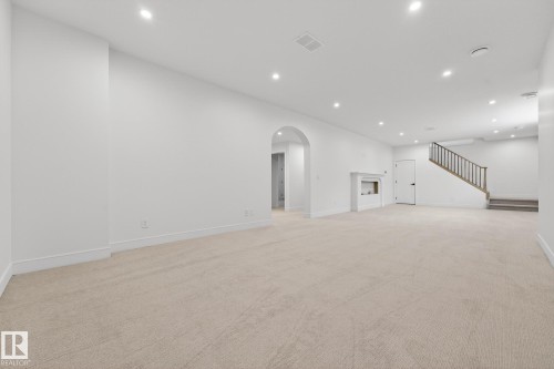 14004 89A Avenue, Edmonton, AB 