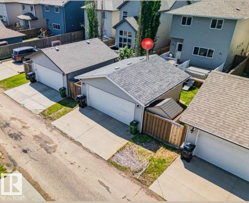 Image quality insufficient for description - 614 Mcdonough Link, Edmonton, AB 