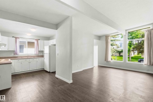 8123 8125 83 Avenue, Edmonton, AB 