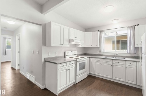 8123 8125 83 Avenue, Edmonton, AB 
