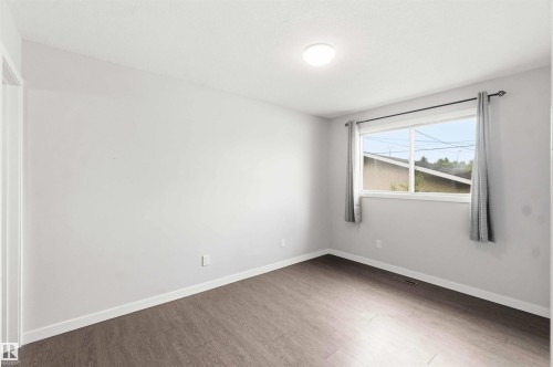 8123 8125 83 Avenue, Edmonton, AB 