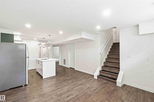 8123 8125 83 Avenue, Edmonton, AB 
