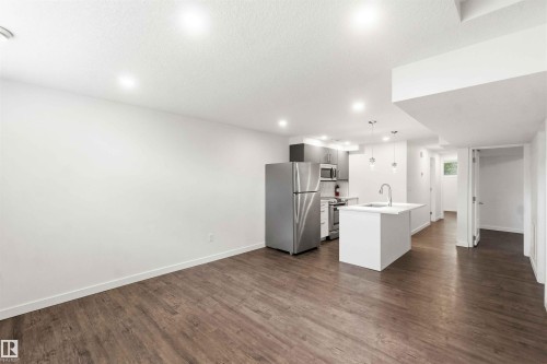 8123 8125 83 Avenue, Edmonton, AB 
