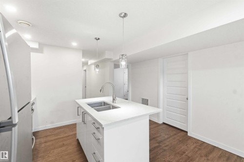 8123 8125 83 Avenue, Edmonton, AB 