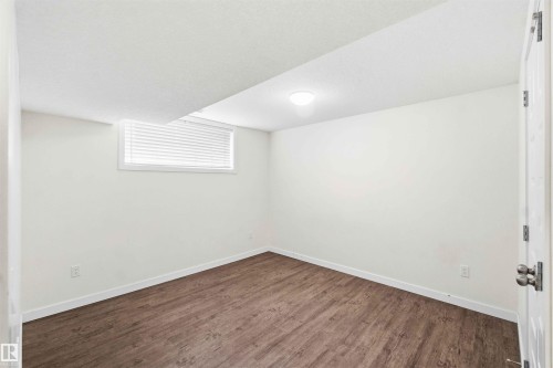 8123 8125 83 Avenue, Edmonton, AB 