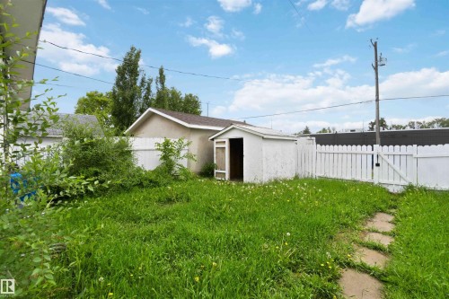 8123 8125 83 Avenue, Edmonton, AB 