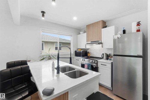 8522 8524 84 Avenue, Edmonton, AB 