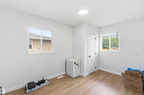 8522 8524 84 Avenue, Edmonton, AB 