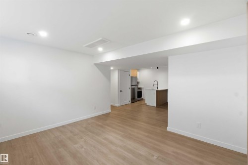 8522 8524 84 Avenue, Edmonton, AB 