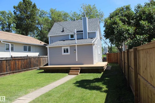 11536 95A Street, Edmonton, AB 