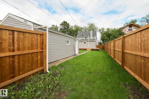 11536 95A Street, Edmonton, AB 