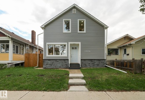 11536 95A Street, Edmonton, AB 