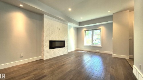 11246 78 Avenue, Edmonton, AB 