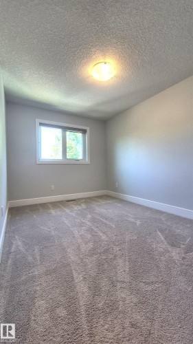 11246 78 Avenue, Edmonton, AB 
