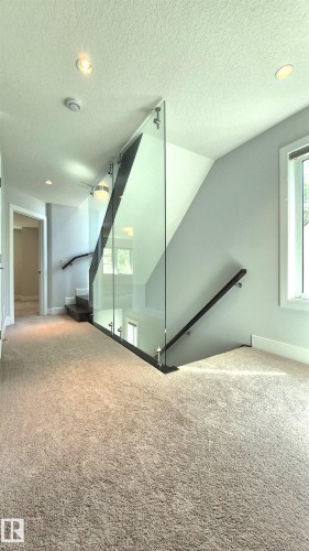 11246 78 Avenue, Edmonton, AB 