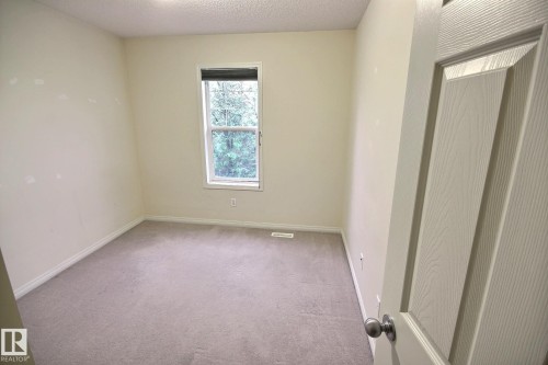 1516 76 Street, Edmonton, AB 