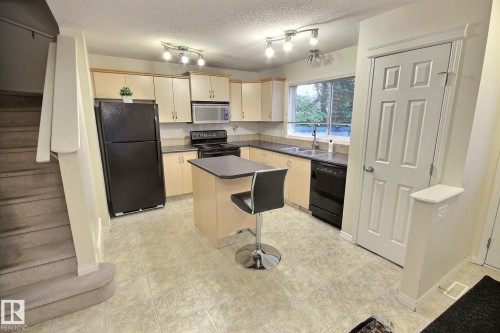 1516 76 Street, Edmonton, AB 