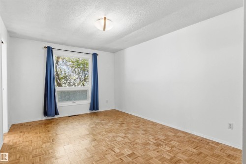 107 Grandisle Road, Edmonton, AB 