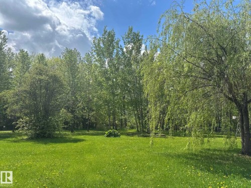 107 Grandisle Road, Edmonton, AB 