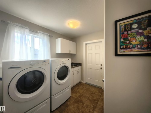 3901 44A Avenue, Drayton Valley, AB 