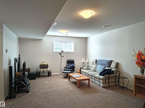 3901 44A Avenue, Drayton Valley, AB 