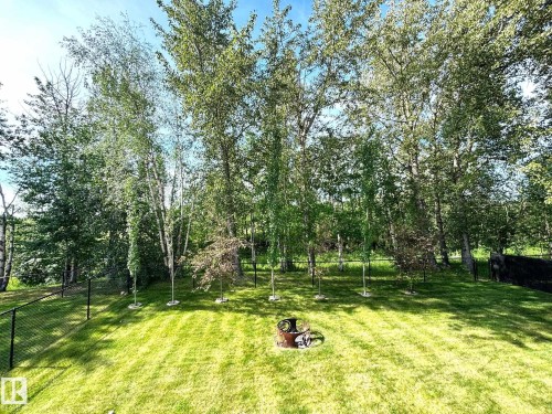 3901 44A Avenue, Drayton Valley, AB 