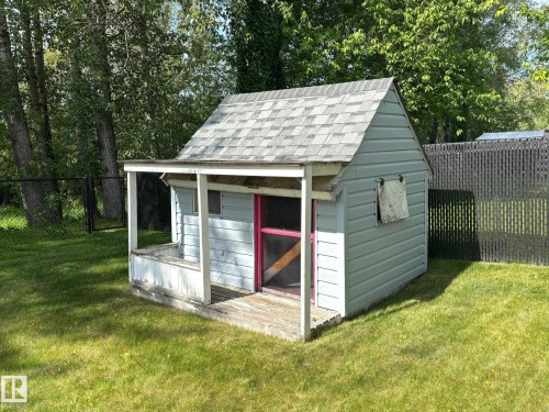 3901 44A Avenue, Drayton Valley, AB 