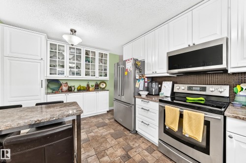 11423 161 Avenue, Edmonton, AB 