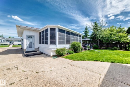 11423 161 Avenue, Edmonton, AB 
