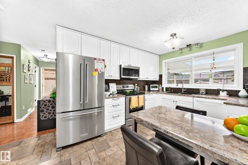 11423 161 Avenue, Edmonton, AB 
