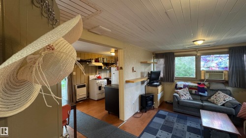 428 11121 Twp Road 595, Rural St. Paul County, AB 