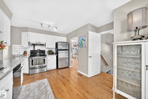 16024 78 Avenue, Edmonton, AB 