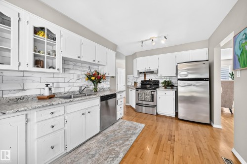 16024 78 Avenue, Edmonton, AB 