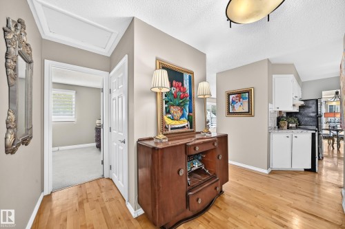 16024 78 Avenue, Edmonton, AB 