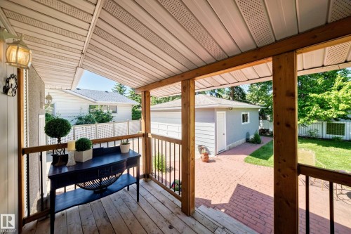 16024 78 Avenue, Edmonton, AB 
