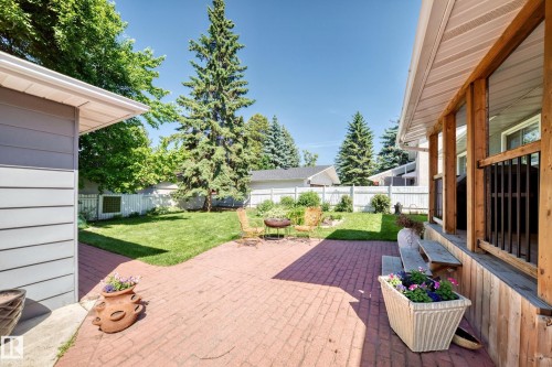 16024 78 Avenue, Edmonton, AB 