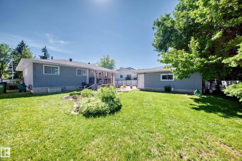 16024 78 Avenue, Edmonton, AB 