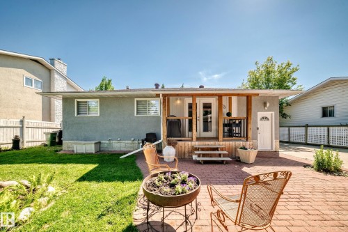16024 78 Avenue, Edmonton, AB 