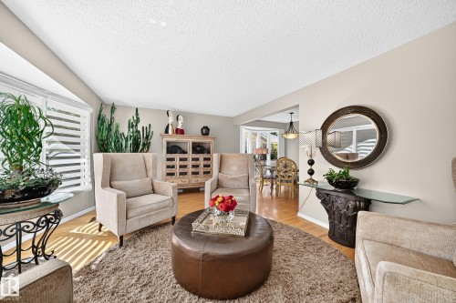 16024 78 Avenue, Edmonton, AB 