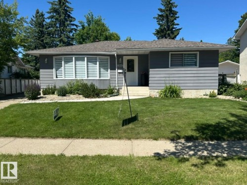 16024 78 Avenue, Edmonton, AB 