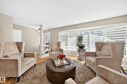 16024 78 Avenue, Edmonton, AB 