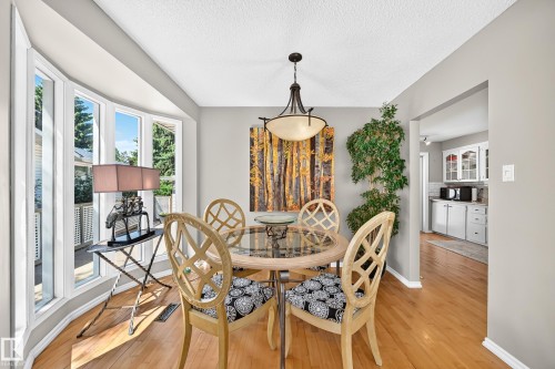 16024 78 Avenue, Edmonton, AB 