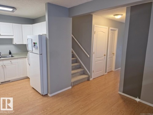 12237 140A Avenue, Edmonton, AB 