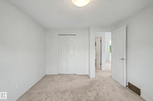 16 Whiteoaks Estates, St. Albert, AB 