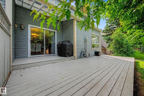 16 Whiteoaks Estates, St. Albert, AB 