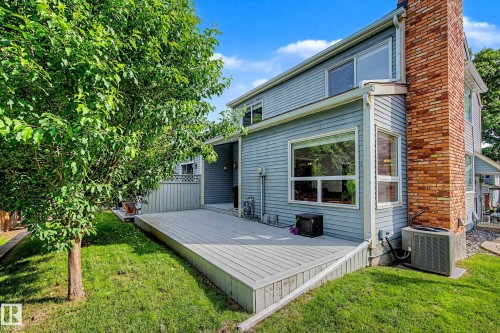 16 Whiteoaks Estates, St. Albert, AB 