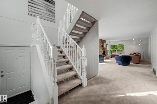 16 Whiteoaks Estates, St. Albert, AB 