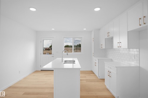 427 Aster Drive, Edmonton, AB 