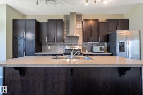 194 Allard Link, Edmonton, AB 