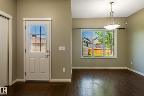 194 Allard Link, Edmonton, AB 